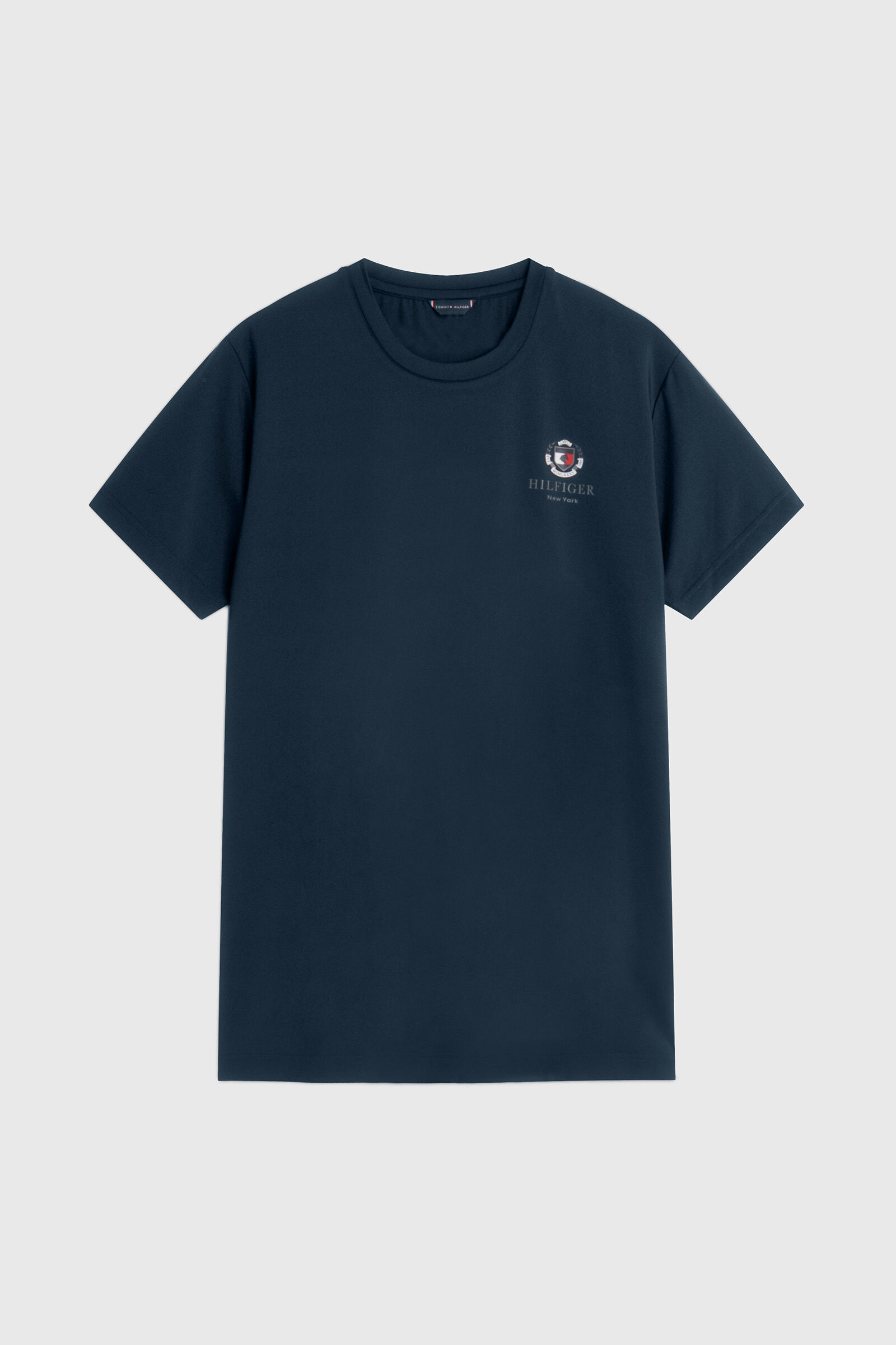 T best sale shirt hilfiger